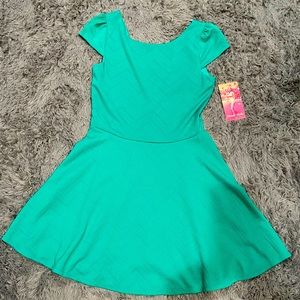 Emerald sundae green above knee length dress